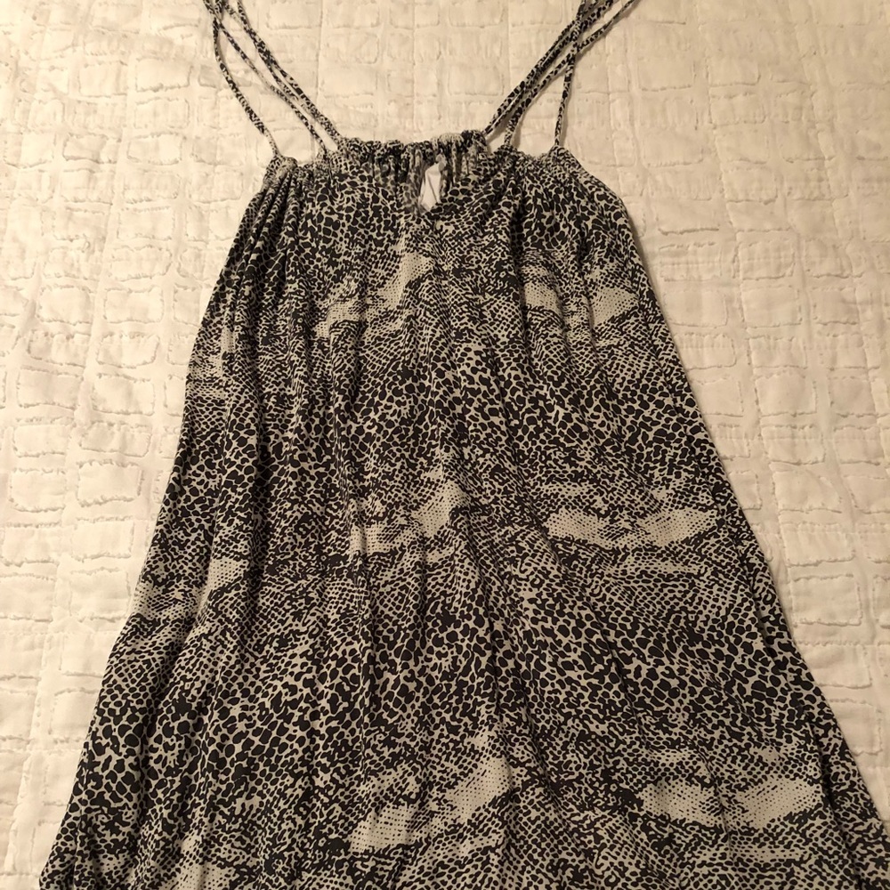 Acacia snakeskin top